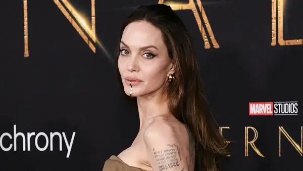 Angelina Jolie Brings Her 5 Youngest Kids Eternals Premiere Coordinating Looks