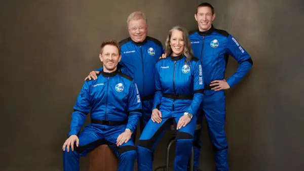 Blast Off William Shatner Becomes Oldest Person Travel Space