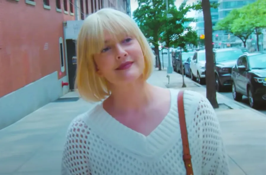 Celebrities Who Recreated Their Most Iconic Roles Over Years Drew Barrymore