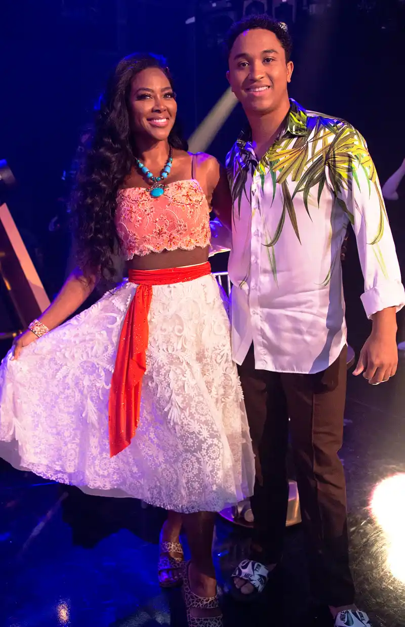 Dancing With the Stars’ Kenya Moore Thought She Broke Her Ribs During Disney Week