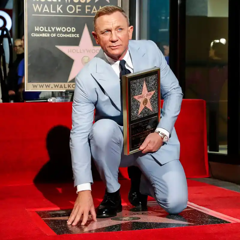 Daniel Craig Goes to Gay Bars So He Doesn't Get in Fights With Straight Men 2