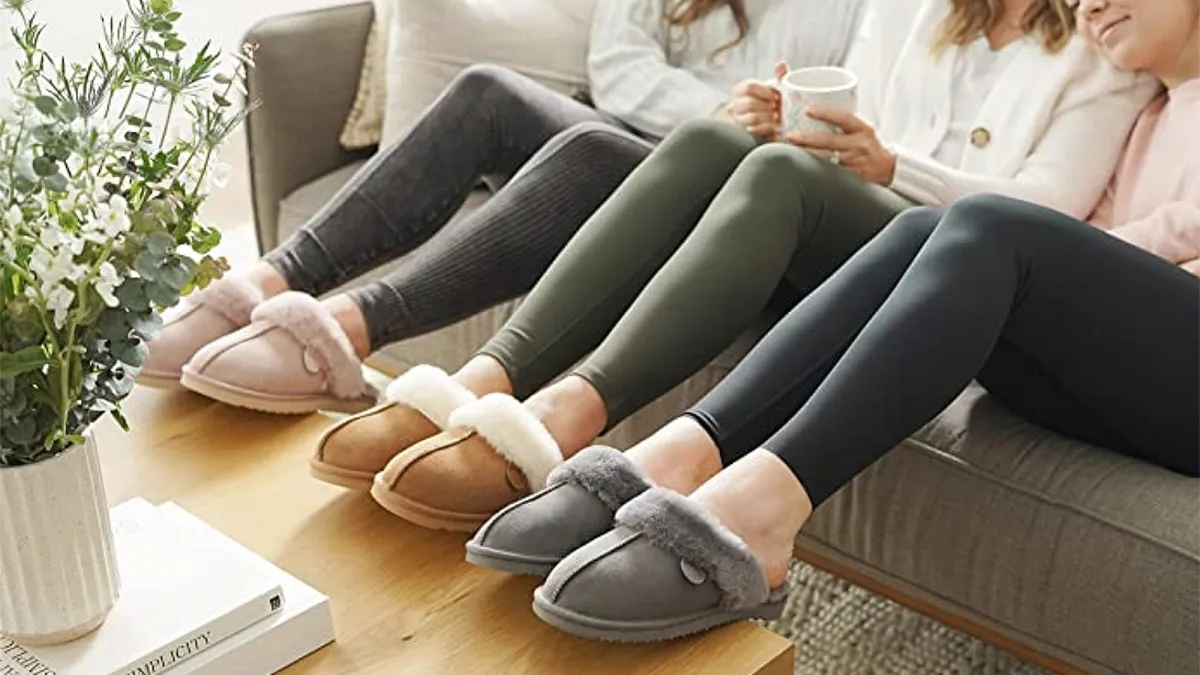 Dearfoams Women's Fireside Water Resistant Sydney Shearling Scuff Slipper