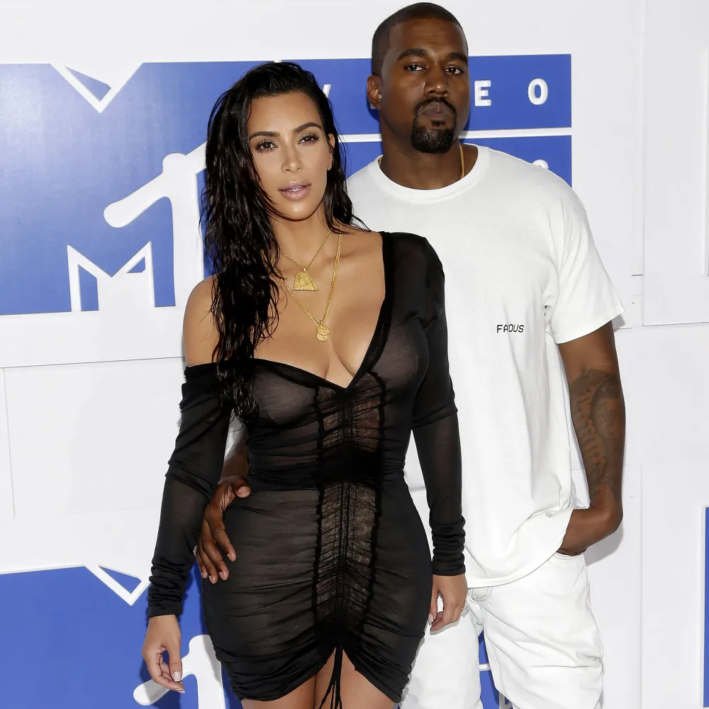 Did Kim Kardashian Give Kanye West a Heads-Up About &lsquo;SNL&rsquo; Divorce Joke?