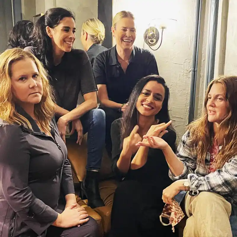 Drew Barrymore 'Fangirls' Over Chelsea Handler, Amy Schumer and More Famous Faces in All-Star Photo