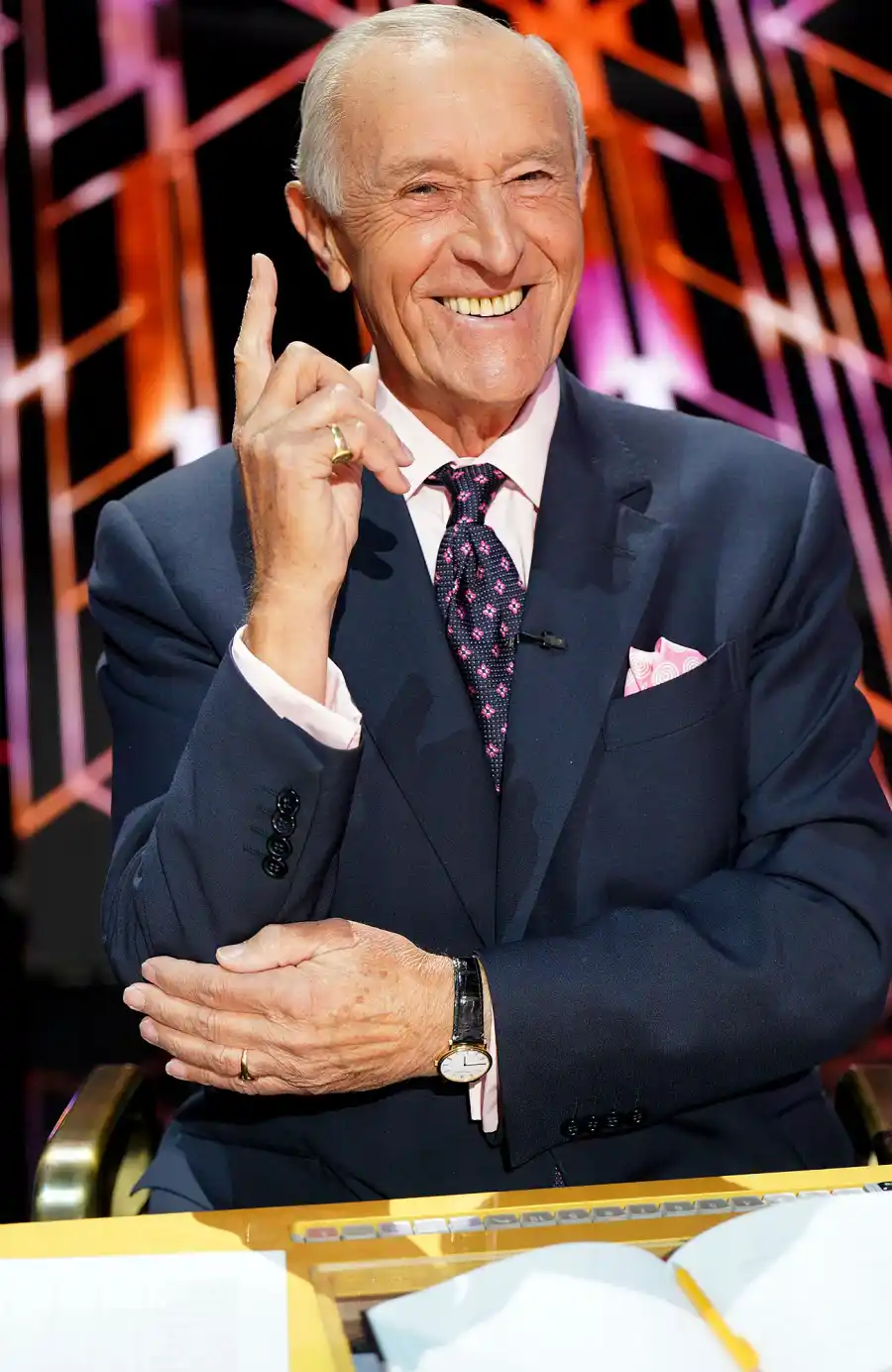 Gallery: ‘DWTS’ Couples Weigh In on Whether It’s Fair Len Goodman Gets Final Say on Eliminations