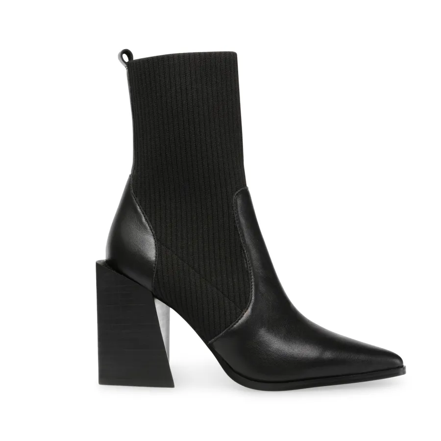 Fashion Festivities! Give Your Wardrobe a Holiday Refresh With These 5 Must-Have Items