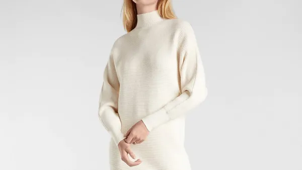 Fashion Festivities! Give Your Wardrobe a Holiday Refresh With These 5 Must-Have Items