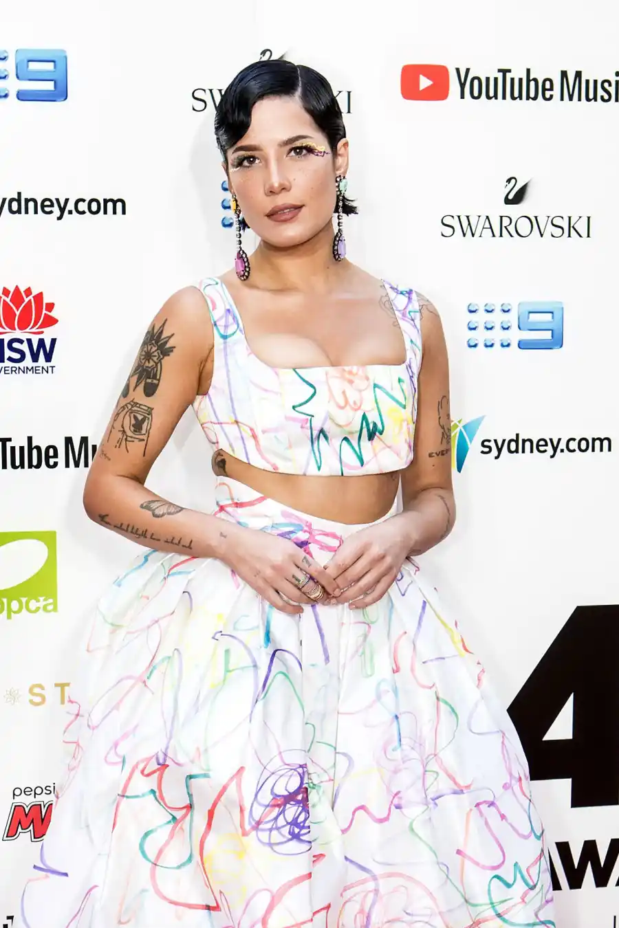 Halsey Shows Postpartum Body After ‘Saturday Night Live’ Performance: I’m Not ‘Superhuman'