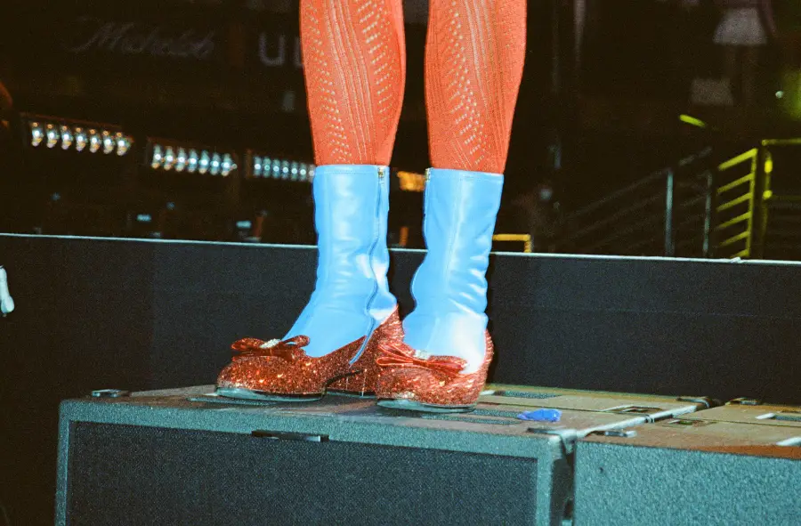 Harry Styles Performs in Dorothy Costume Halloween 2021