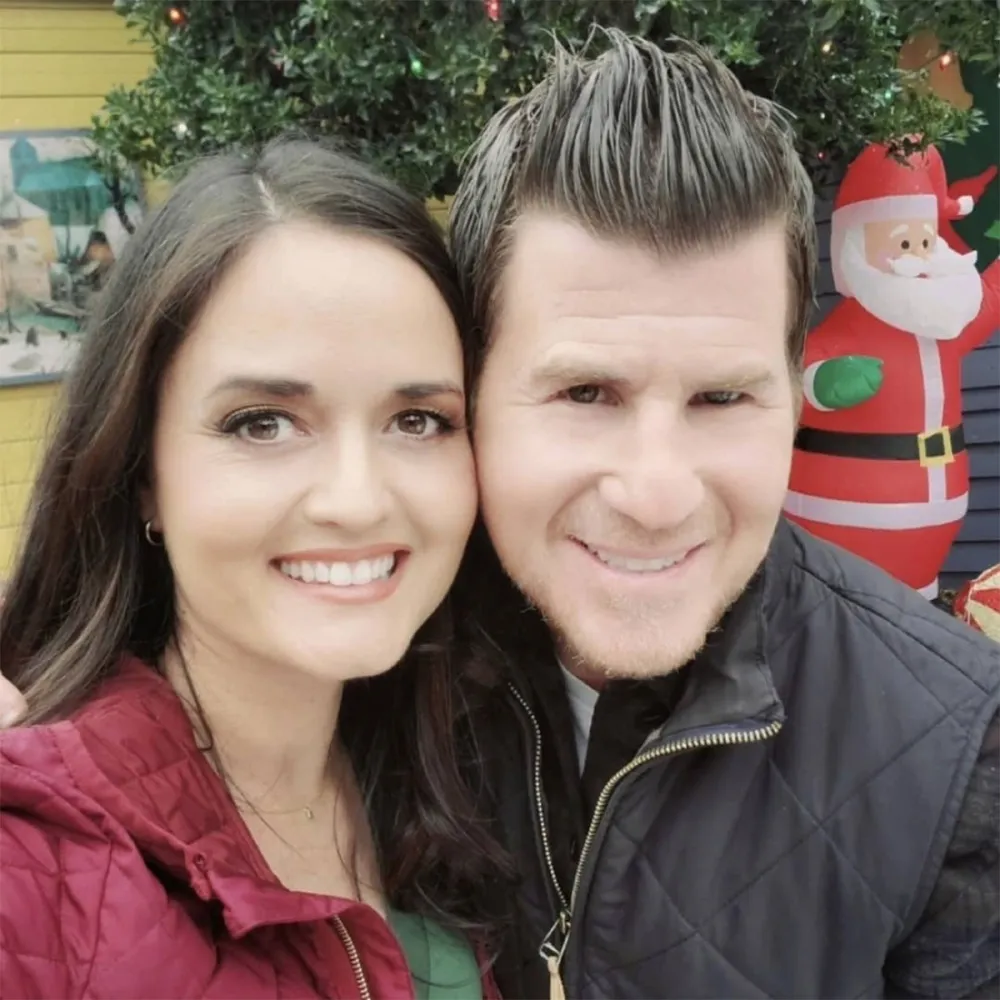 Inside Danica McKellar Wonder Years Reunion With Jason Hervey in New Christmas Hallmark Movie