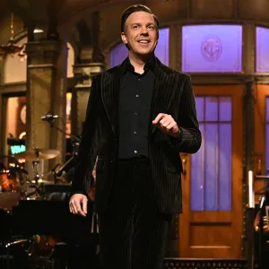 Jason Sudeikis Gushes Over Kids Otis and Daisy on 'SNL,' Reprises Several of His Popular Characters