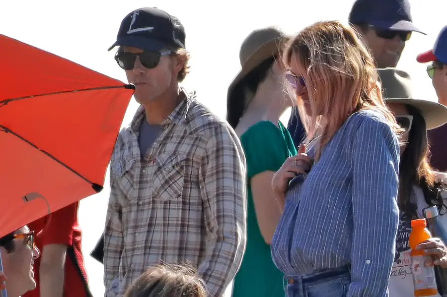 Julia Roberts and Danny Moder's Relationship Timeline