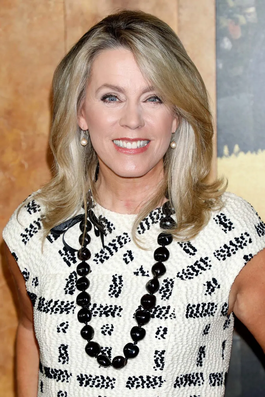 Katie Couric Tells All Memoir Biggest Bombshells About Matt Lauer More