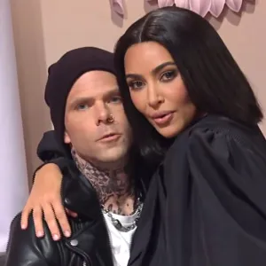 Kim Kardashian Trolls Sister Kourtney, BF Travis Barker in 'SNL' Sketch With Kris Jenner and Khloe