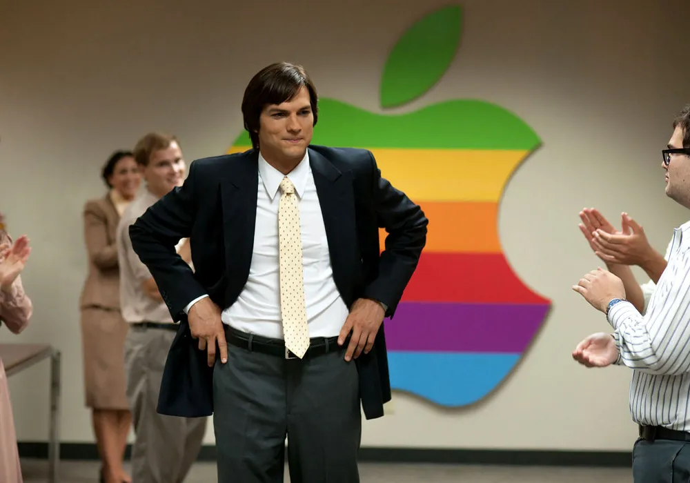 Mila Kunis Reveals Ashton Kutcher Was Hospitalized Twice for Pancreatitis