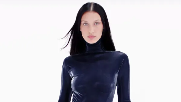 Mugler Star Studded 2021 Fashion Show Is Full Trippy Illusions