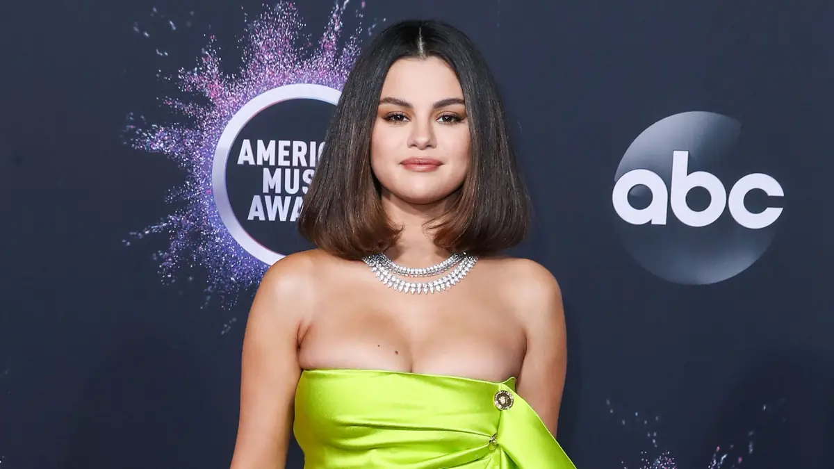 Selena Gomez Remembers Feeling an 'Immense Amount of Pressure' to Be 'a Good Role Model' During Her Disney Days