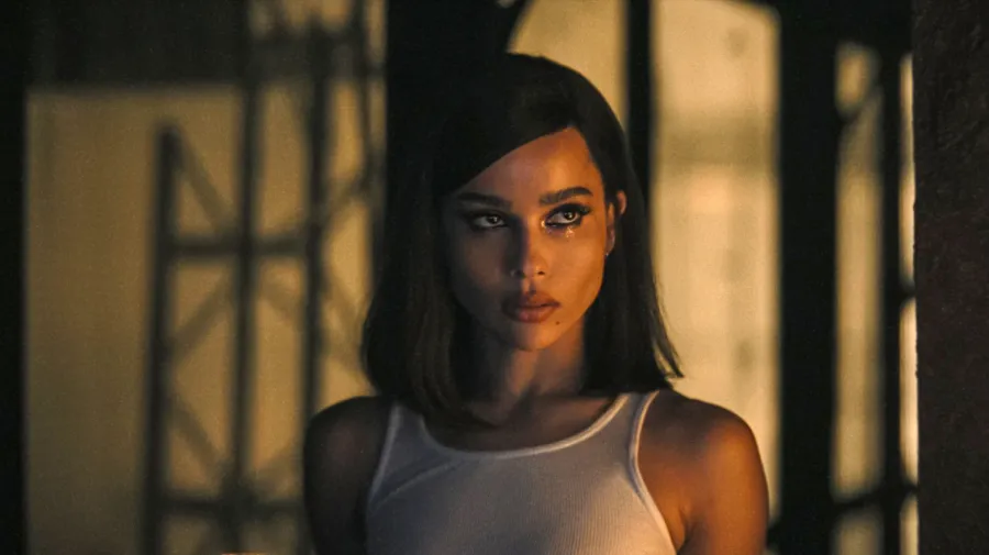 Selina Kyle Is Here! ‘The Batman’ Debuts First Look at Zoe Kravitz’s Character