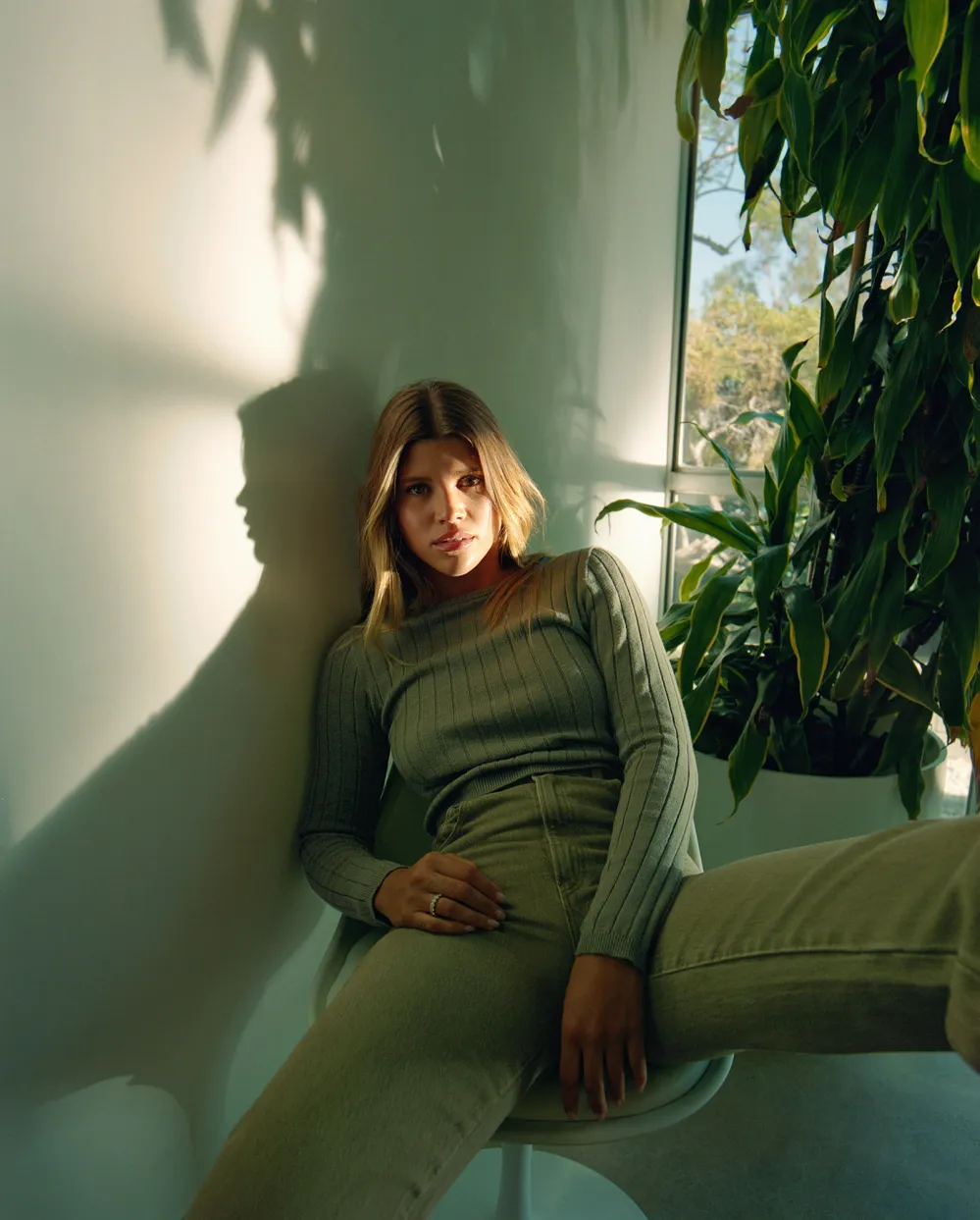 Sofia Richie Says Dad Lionel Richie Doesn&rsquo;t Take Her Style Advice: &lsquo;He Thinks He&rsquo;s Killing the Fashion Game