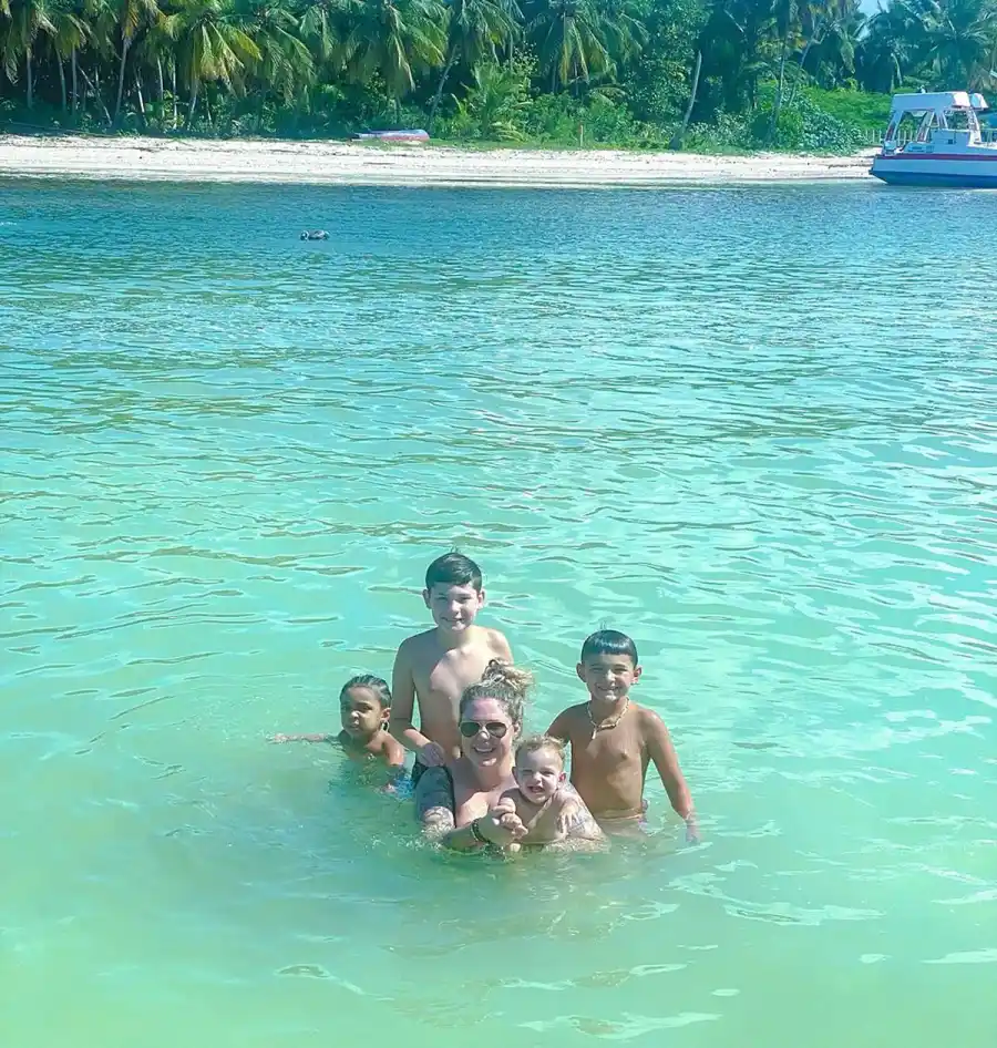 Teen Mom 2 Kailyn Lowry Family Album With Her Sons Over Years