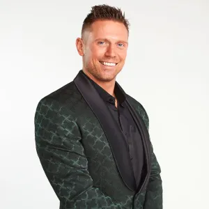 The Miz Mike Mizanin Reveals How Much Weight He’s Lost on DWTS 3