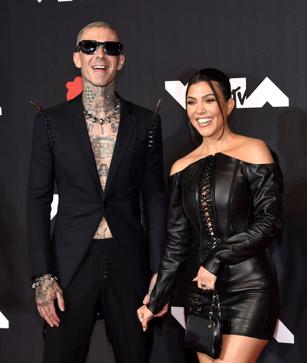 Travis Barker Kourtney Kardashian MTV Video Music Awards