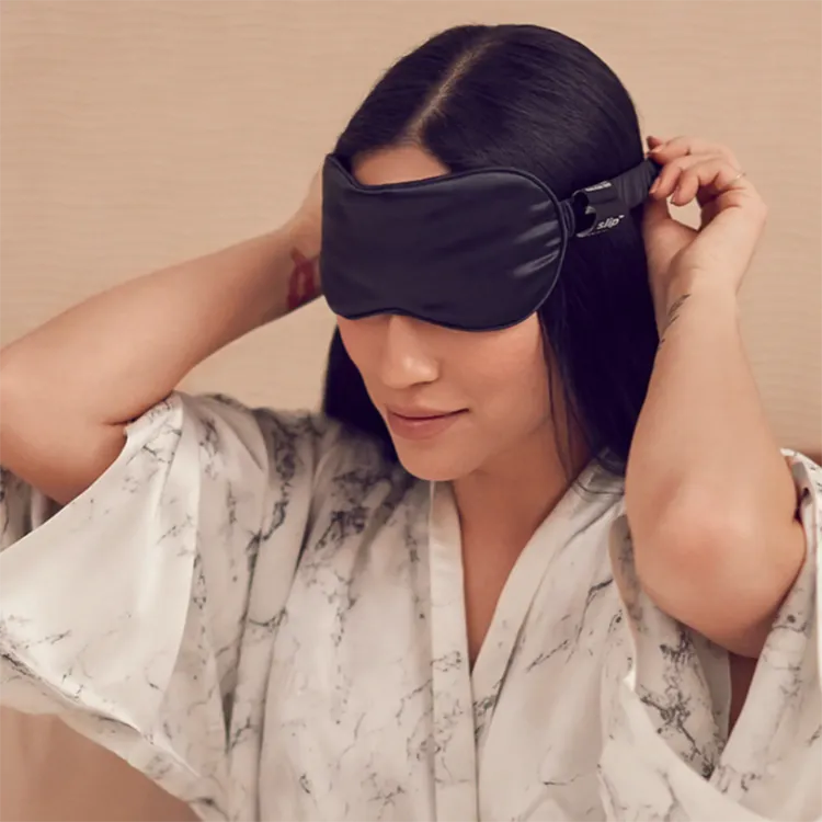 black-sleep-mask