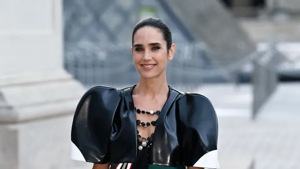 jennifer-connelly-joanna-vargas-daily-serum