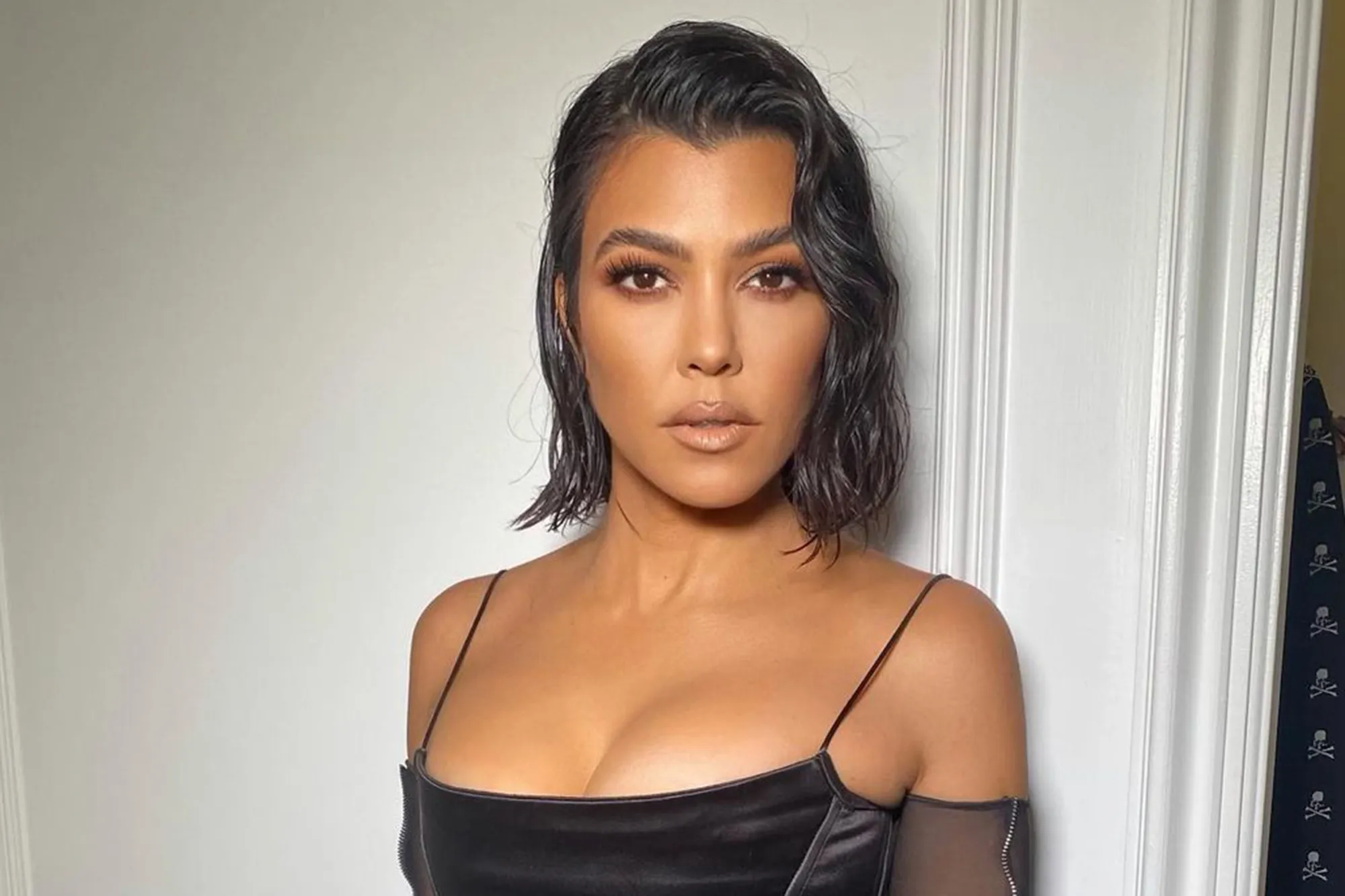 kourtney-kardashian-face