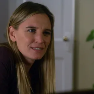 SVU's Isabel Gillies Broke Down in Tears Over Hate Directed at Kathy Stabler: 'Take It Down a Notch'