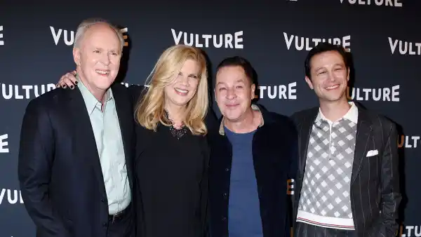 3rd Rock From the Sun Cast Reunited for 25th Anniversary 03 John Lithgow, Kristen Johnston, French Stewart and Joseph Gordon-Levitt