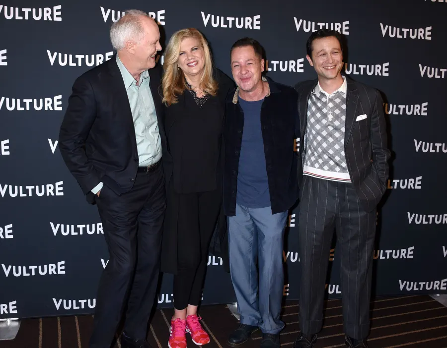 3rd Rock From the Sun Cast Reunited for 25th Anniversary 05 John Lithgow, Kristen Johnston, French Stewart and Joseph Gordon-Levitt