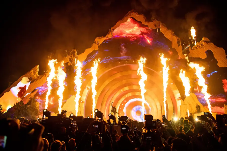 8 Individuals Died, More Injured During 'Mass Crowd Incident' at Travis Scott's Astroworld Festival