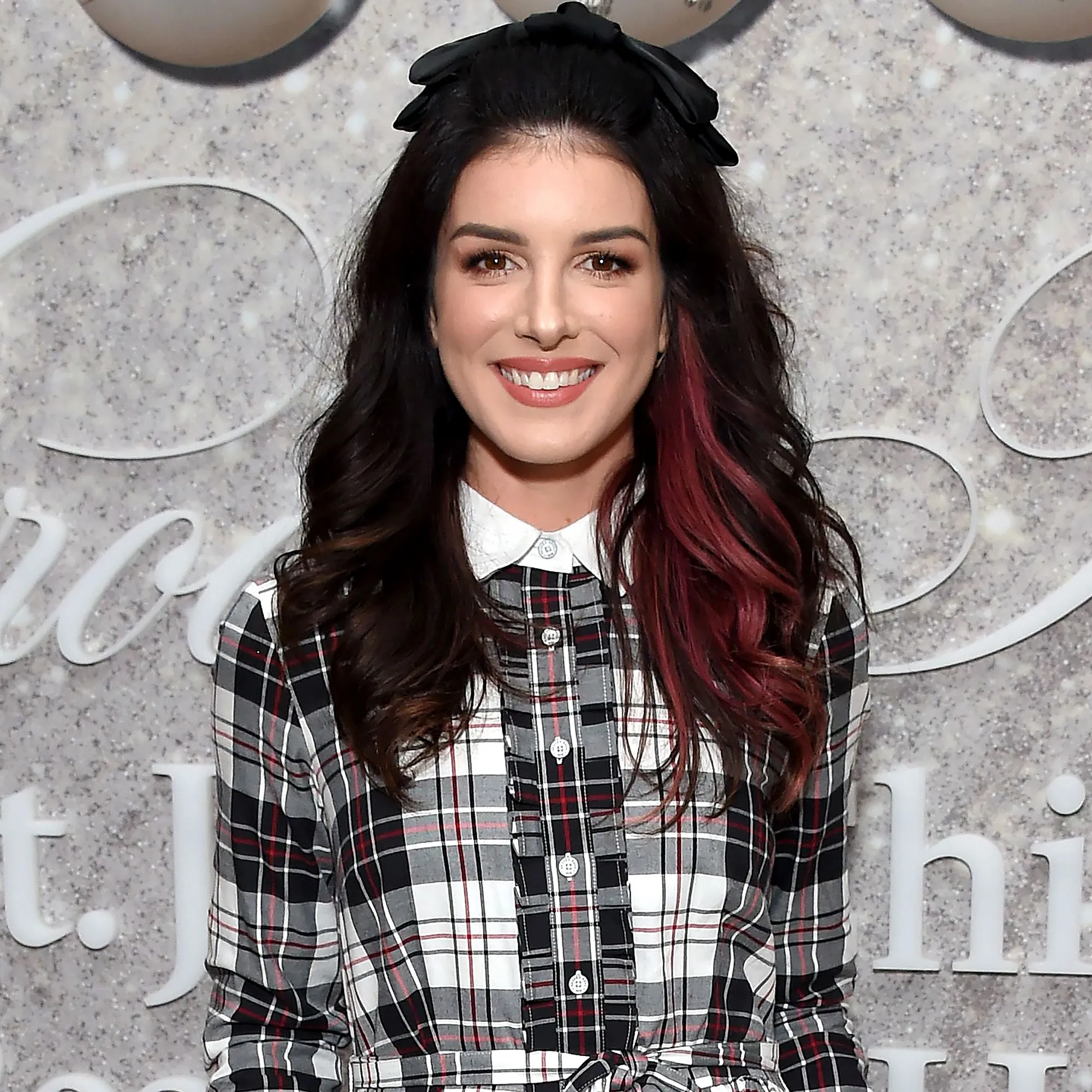 90210’s Shenae Grimes-Beech Gets Real About Her Postpartum Body