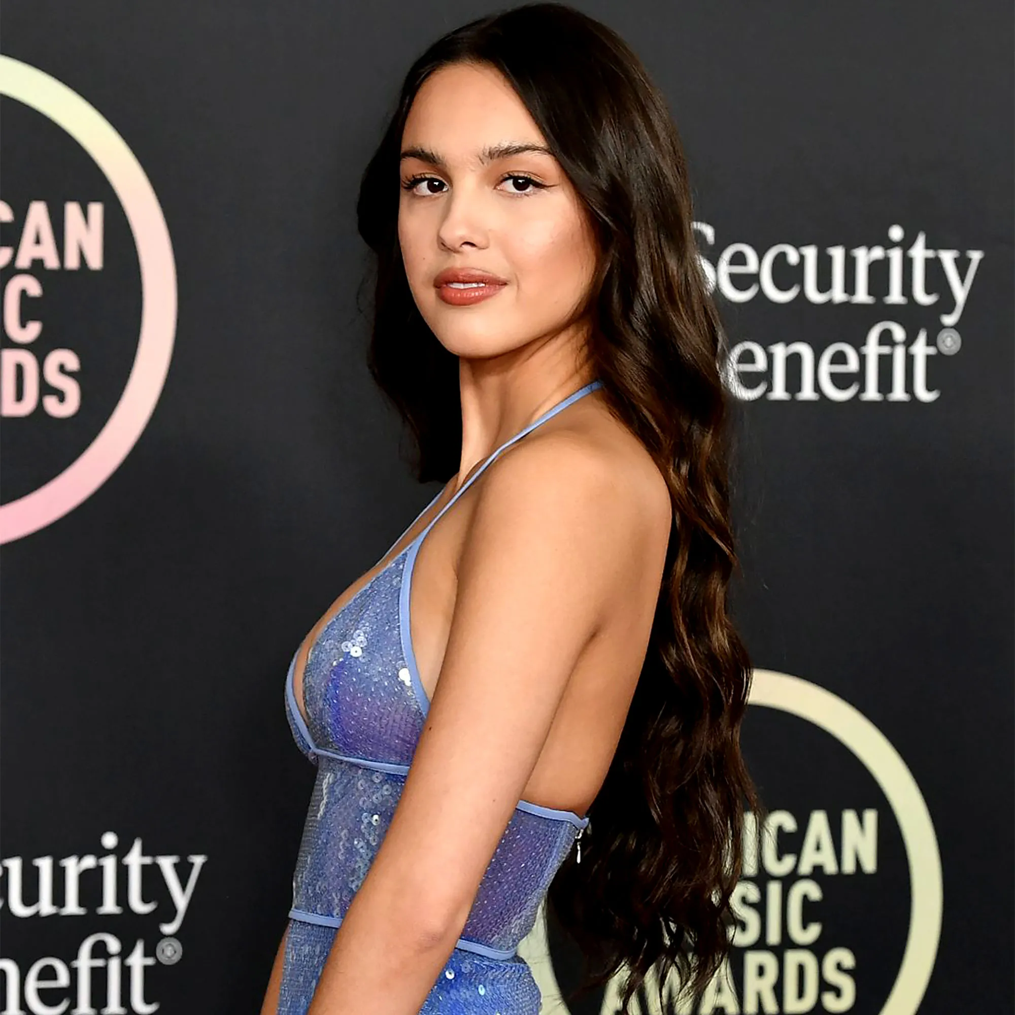 American Music Awards 2021: Complete List of Nominees and Winners