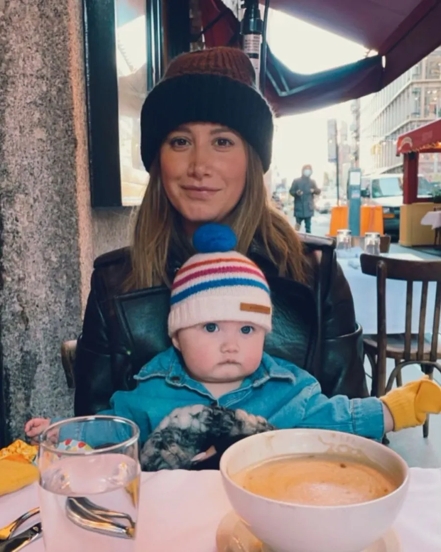 Ashley Tisdale’s Daughter Jupiter Is a ‘Happy Traveler’ on New York Trip