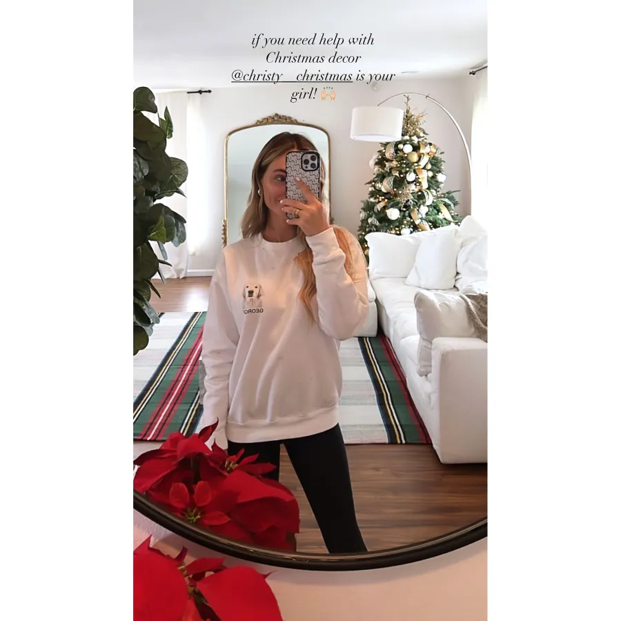 Bachelor's Amanda Stanton and More Celebs Decorating for the 2021 Holidays