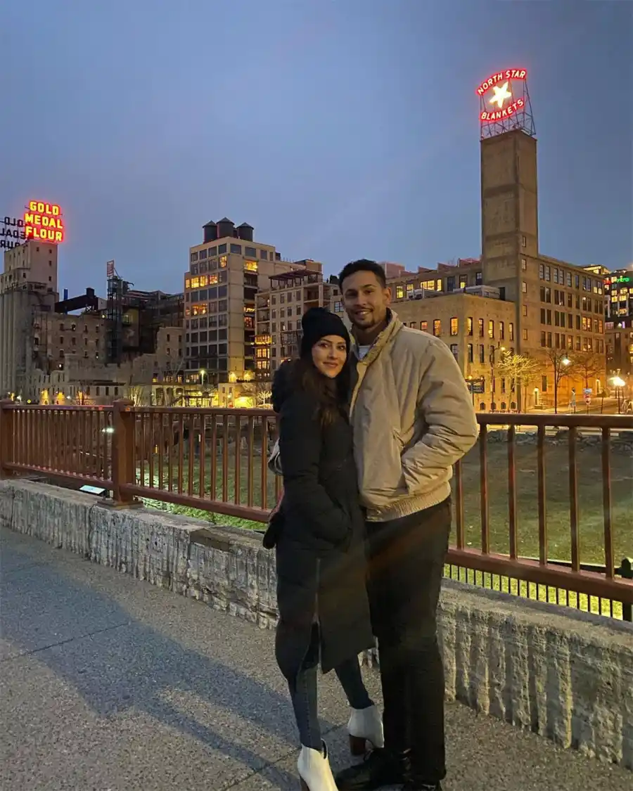 Becca Kufrin Introduces Thomas Jacobs to Her Family 2