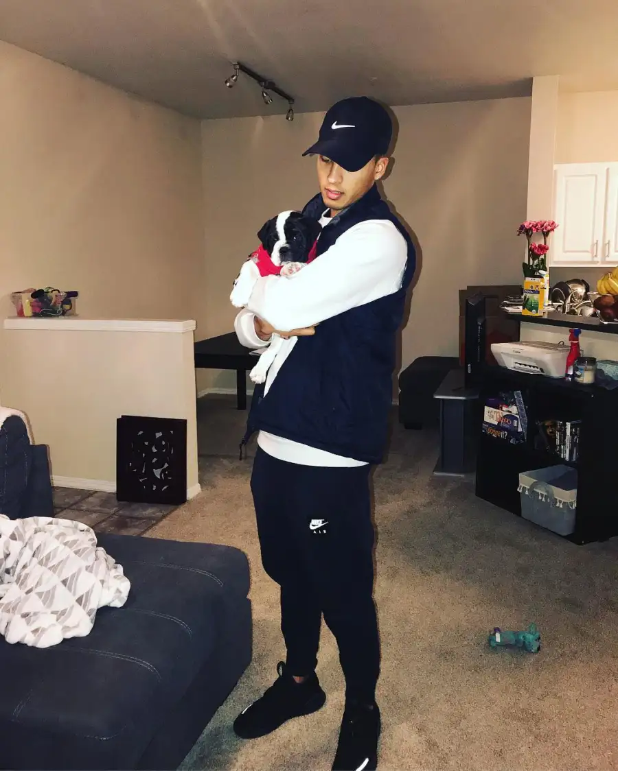 Brandon Jones 5 Things to Know About Michelle Youngs Bachelorette Contestant