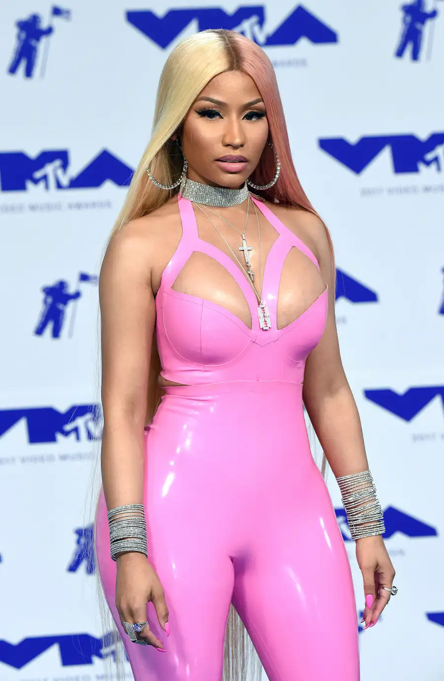 Celebrities Are Obsessed With Kim Kardashian’s Skims Shapewear