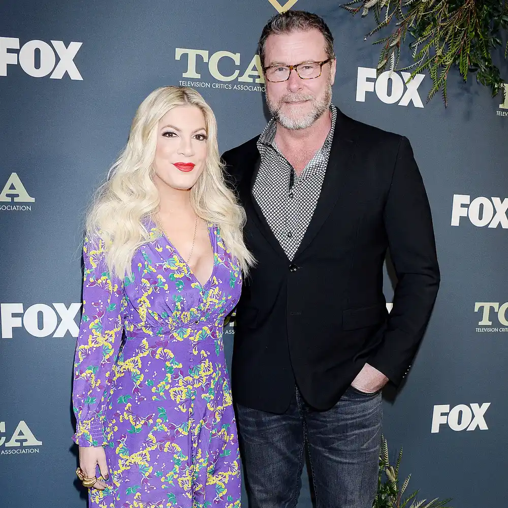Dean McDermott Missing From Tori Family Holiday Card Amid Split Rumors