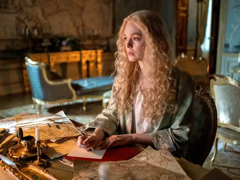 Elle Fanning Watched Dakota’s Birth Video for ‘The Great’ Pregnancy Prep