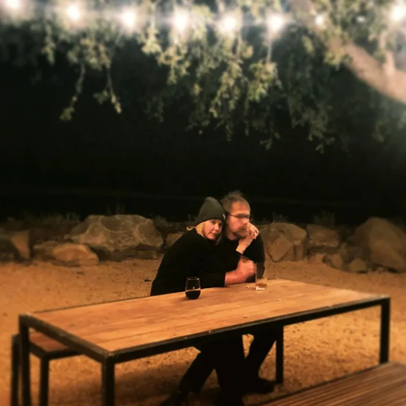 Gallery Update: Sam Rockwell and Leslie Bibb’s Timeline