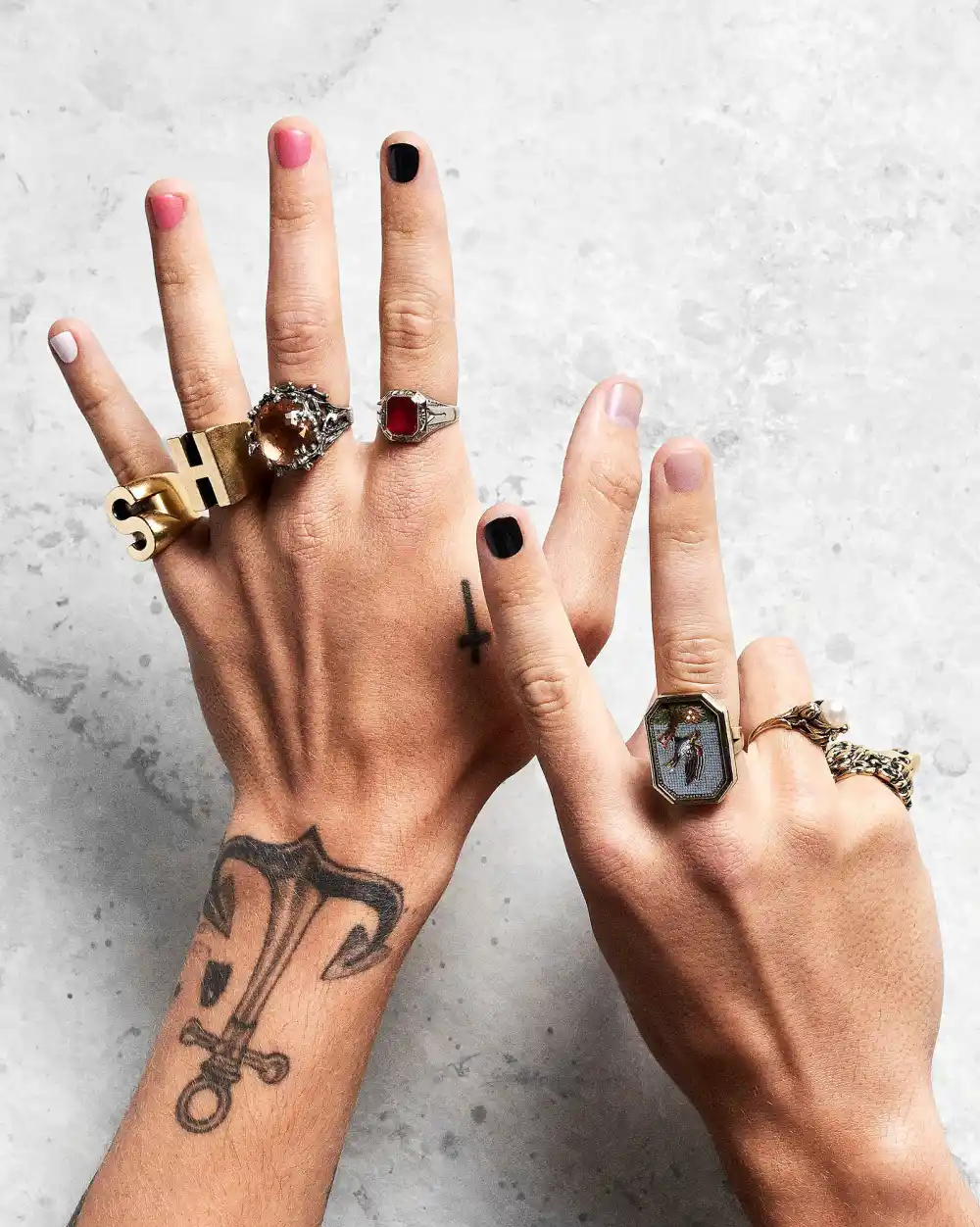 Harry Styles Pleasing Beauty Brand Is Breaking Internet What Know