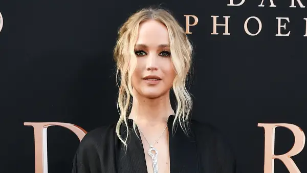 How Pregnant Jennifer Lawrence Is Already Giving Her 1st Child Privacy