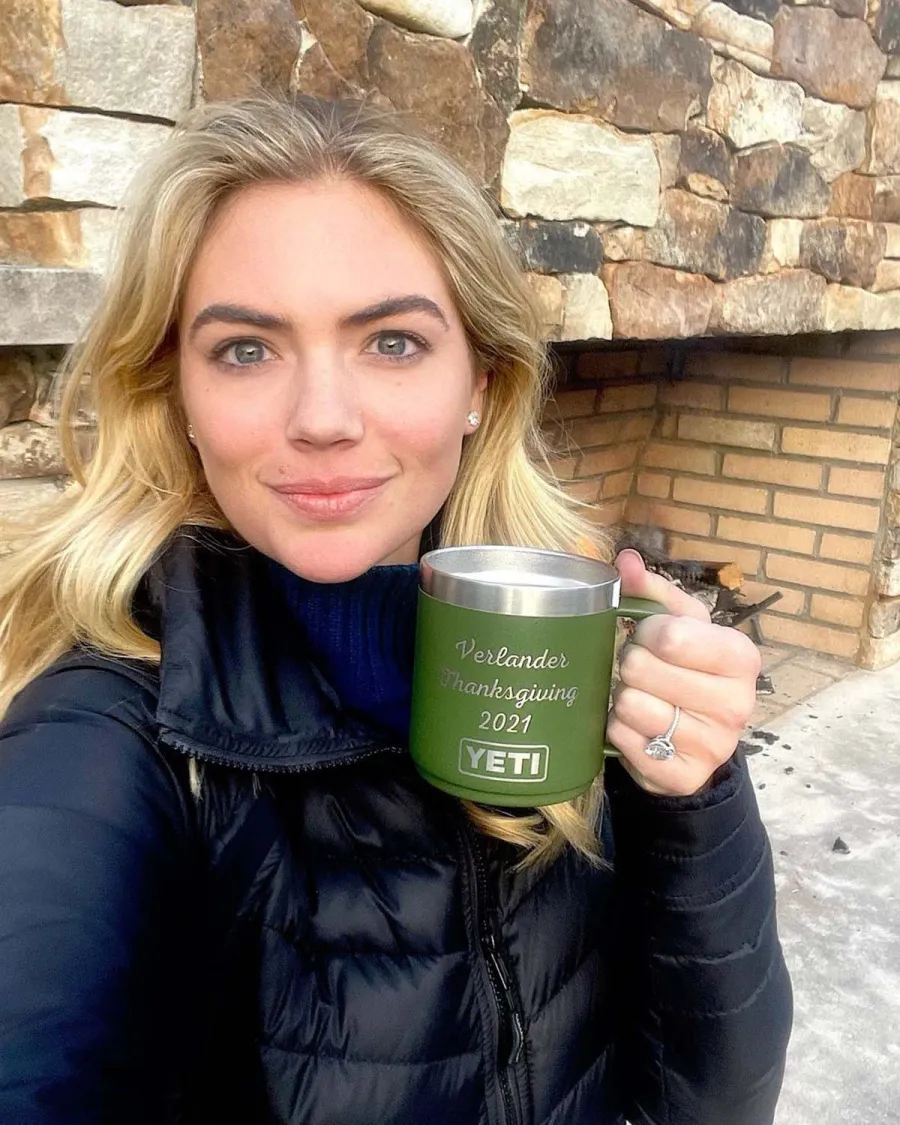 How Stars Celebrated Thanksgiving 2021 Hoda Kotb Nick Jonas More