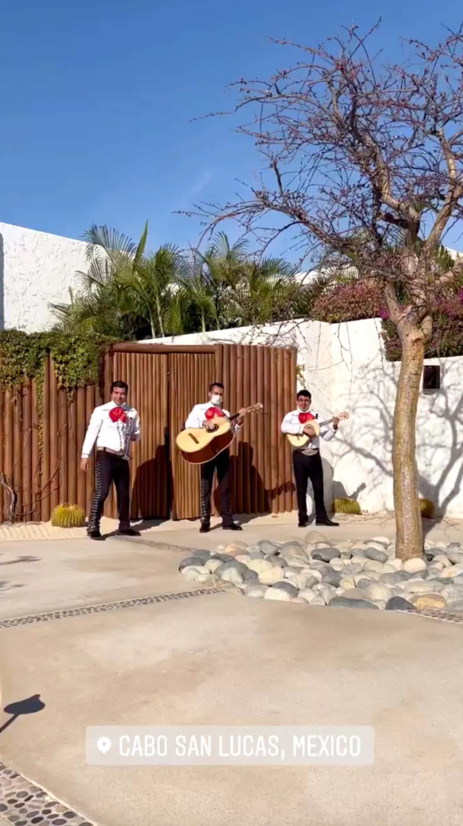 Inside Kourtney Kardashian Travis Barkers Cabo Family Trip Photos