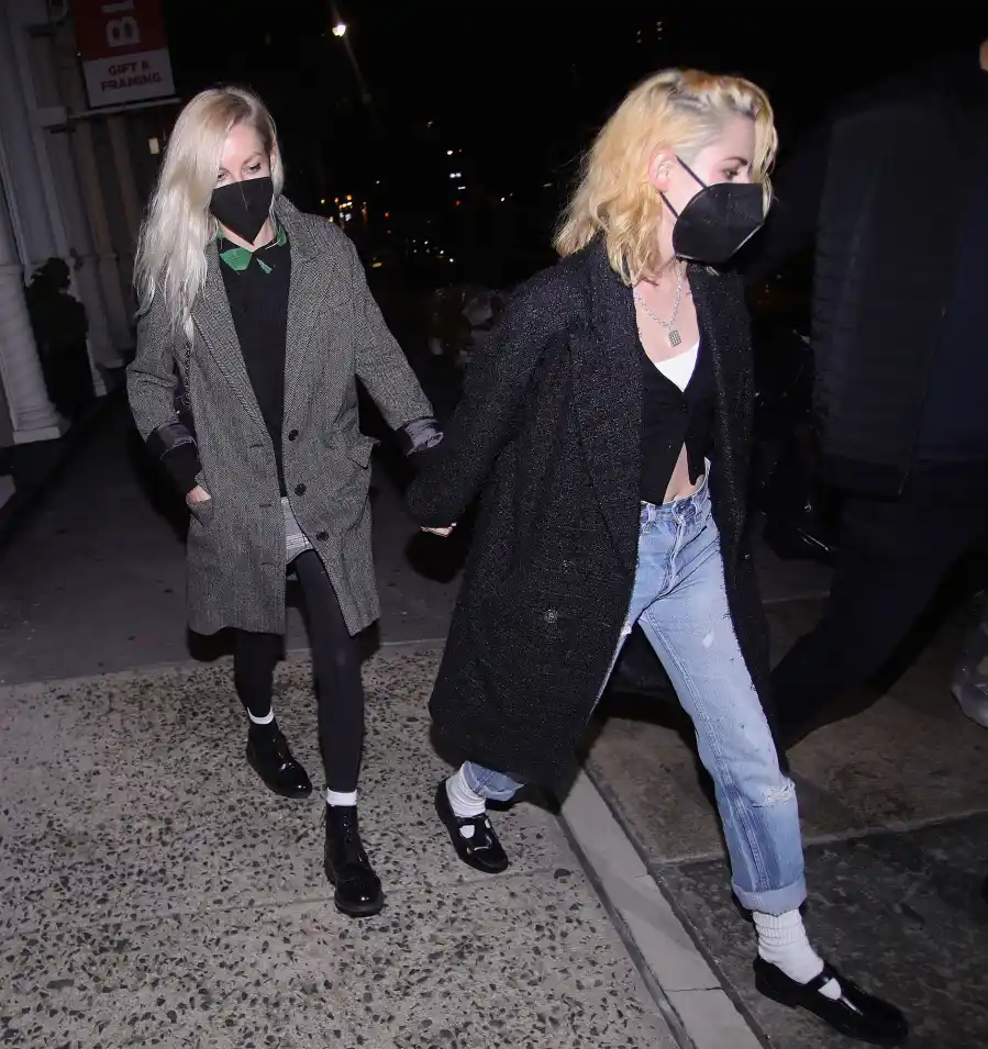 Kristen Stewart Dylan Meyer Timeline Holding Hands