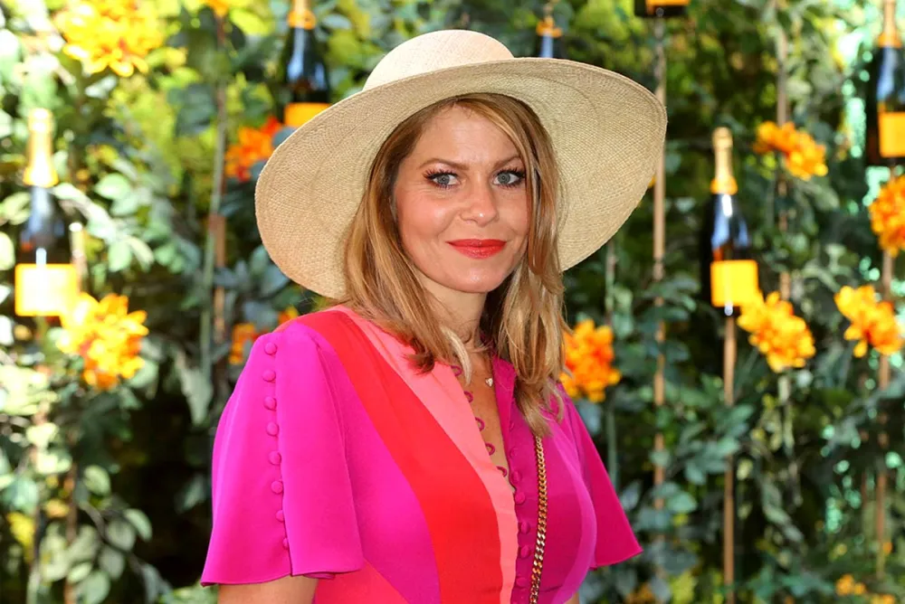 LOL Candace Cameron Bure Claps Back Trolls Over Family Wedding Photo