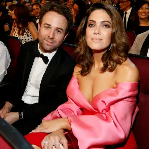 Mandy Moore Compares Her ‘Clumsy’ Parenting to Taylor Goldsmith’s ‘Effortless’ Instincts
